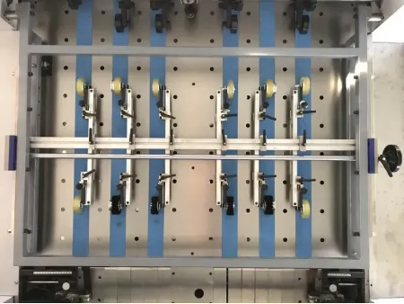 Automatic Flatbed Die Cutting and Creasing Machine