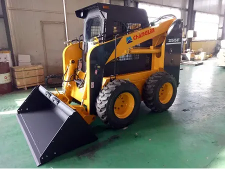 255F/265F  Wheeled Skid Steer Loader