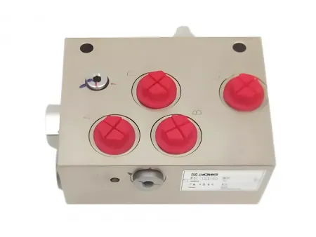 W Self-Leveling Valve