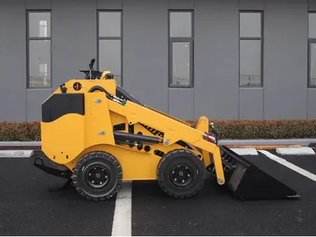 S750 Mini Skid Steer Loader