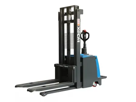 STD15N Stand-On Electric Pallet Stacker