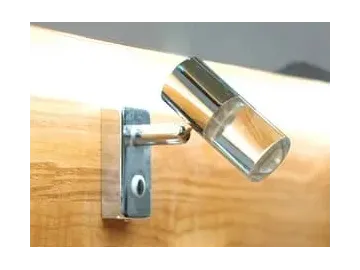 Travel Trailer  (Queen Bed)