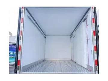 Refrigerated Truck  (Diesel, 3.5T)