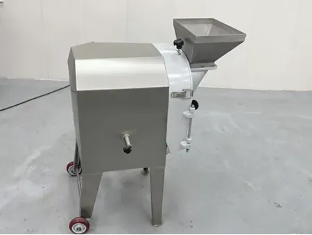 Multifunctional Vegetable Cutting Machine