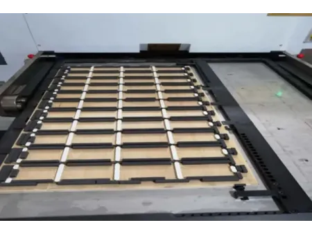 Automatic Flatbed Die-Cutting Machine, CZYL-ADM