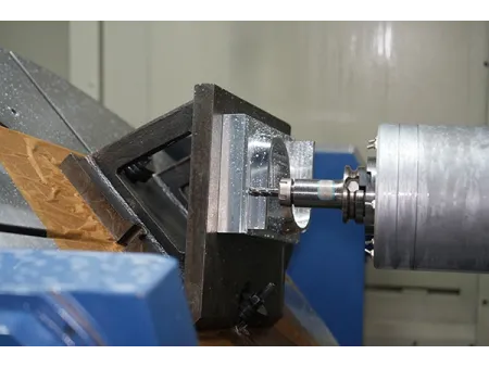 5-Axis Machining Center  with Cradle Rotary Table