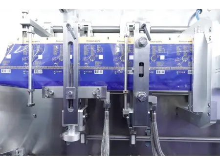 Flat Pouch HFFS Packaging Machine, 1-Nozzle Filling