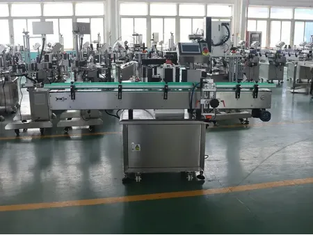 Automatic Orientation Labeling Machine