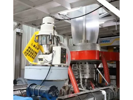 Co-Extrusion Blown Film Machine (3-5 Layers PE/PP Films)