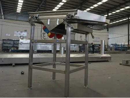 Vibrating Deoiling Machine  (De-Oiling Vibrating Screen)