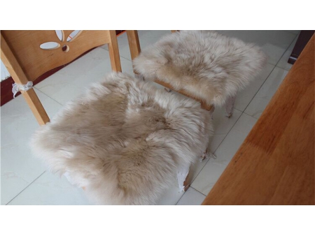 Sheepskin Chair Pad