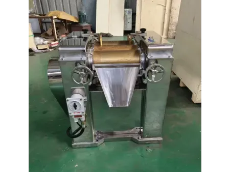 Triple Roller Mill