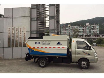 Self-Loading and Unloading Garbage Truck
