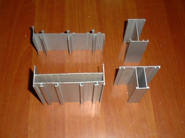 Aluminum Extrusion Profiles for Doors and Windows