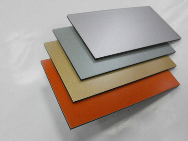 China 4mm Thickness PVDF Coated Aluminium Composite Panel 