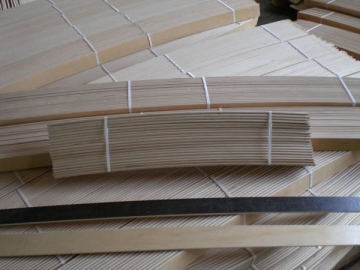 Radio Frequency Press <small> Curved Plywood Press</small>