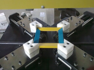 Radio Frequency Press <small>/ High Precision Frame Assembly Machine</small>