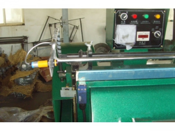 Clamshell Die Cutter