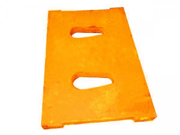 Toggle Plate