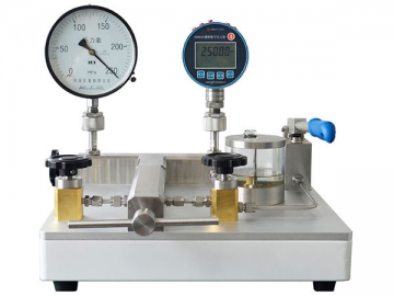 Hydraulic Comparator <span>HS706</span>