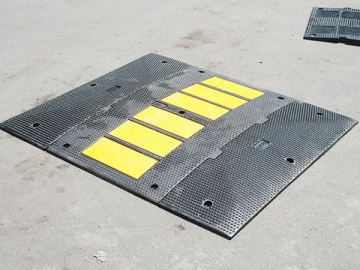 900 Rubber Speed Bump