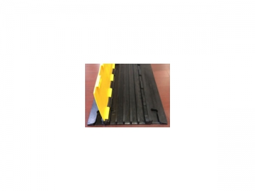 5-Channel Cable Protector Speed Bump