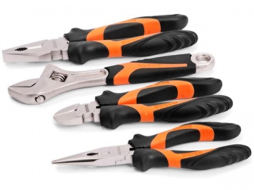 4 pc Pliers and Wrench Set